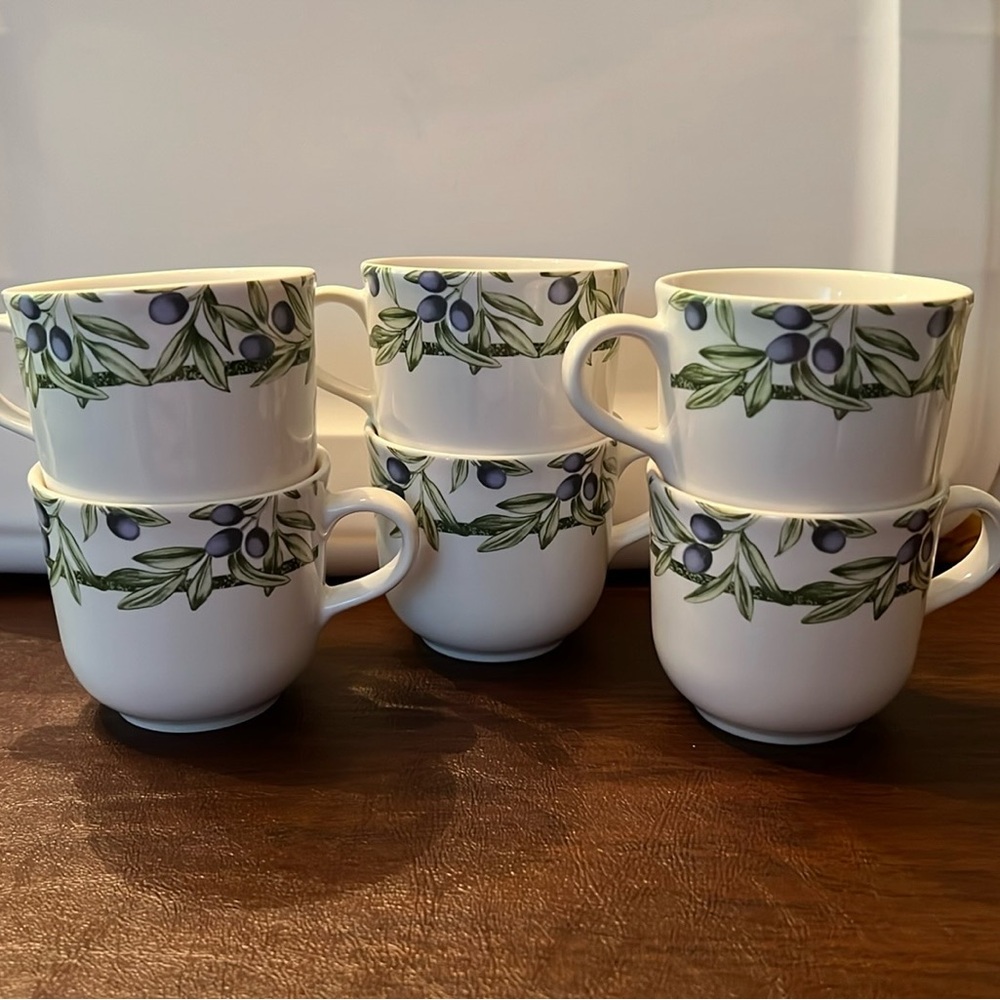 EUC Corelle Stoneware Coffee/Tea cup 6ct - discontinued olive branches pattern